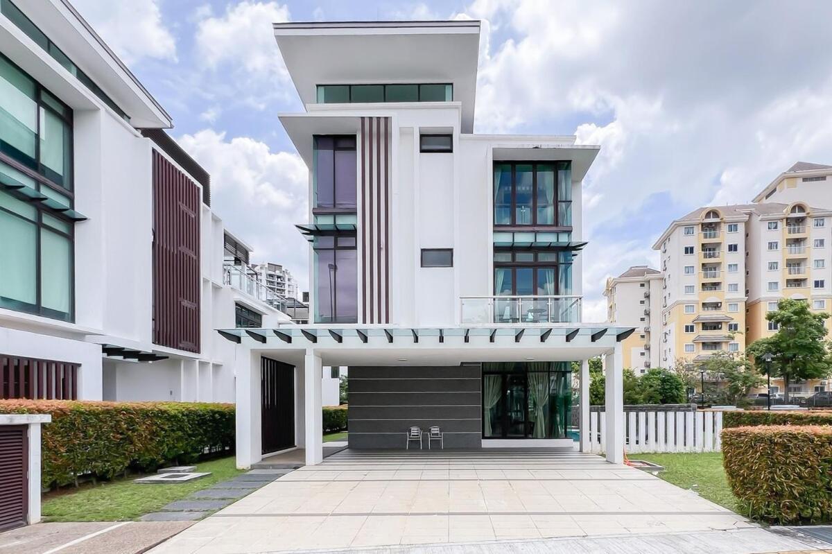 Luxury 18 - Smarthome * Putrajaya