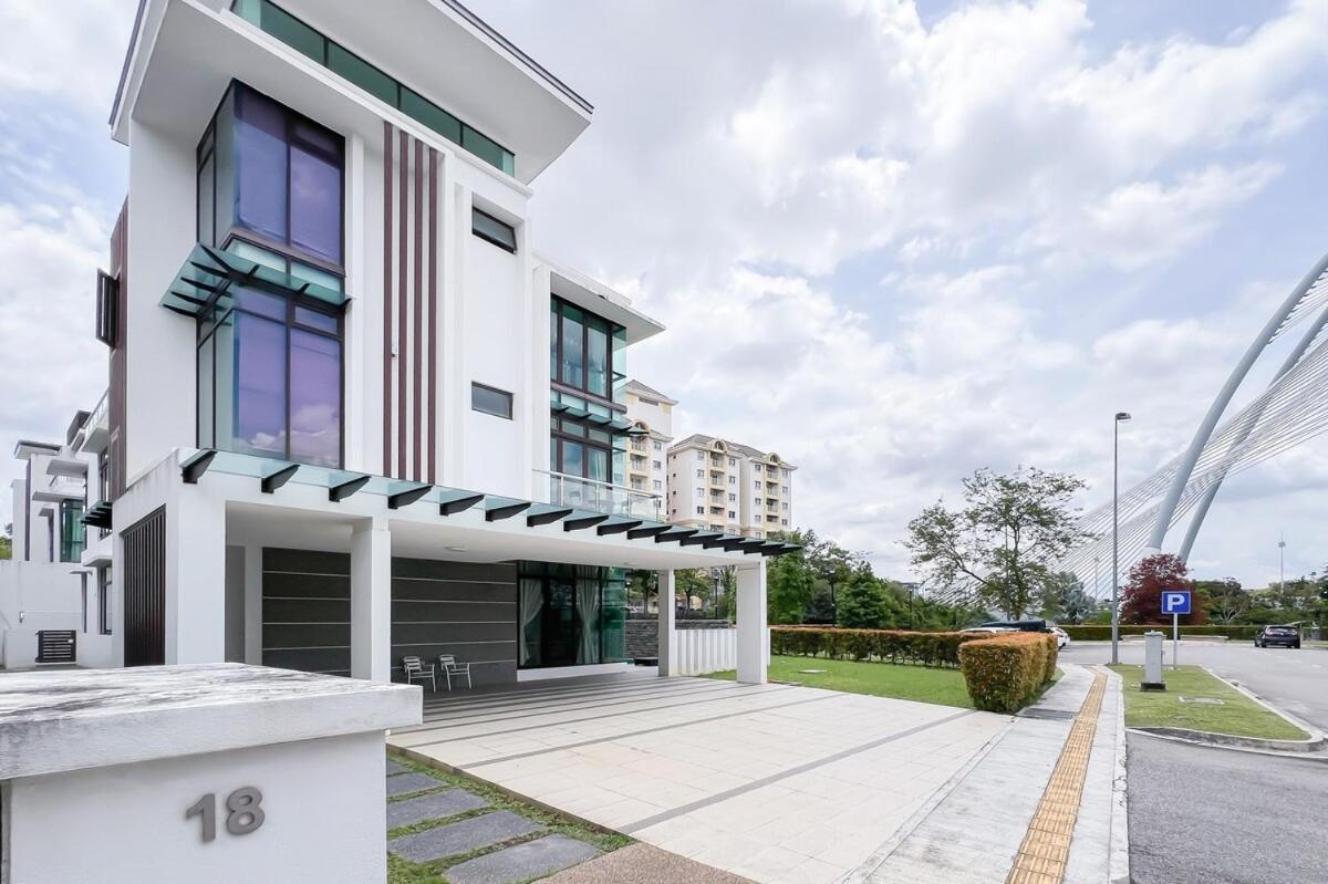Luxury 18 - Smarthome * Putrajaya