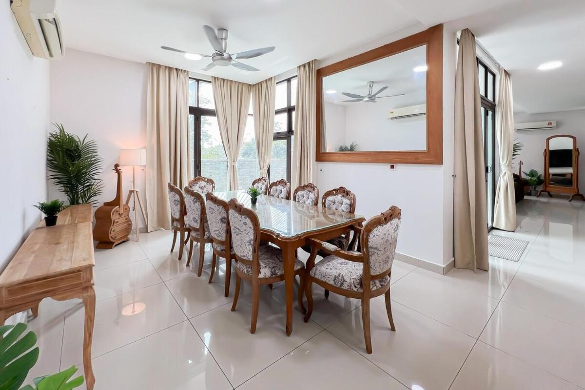 Luxury 18 - Smarthome Vila Putrajaya